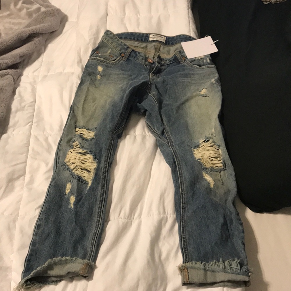 Crop boyfriend jean